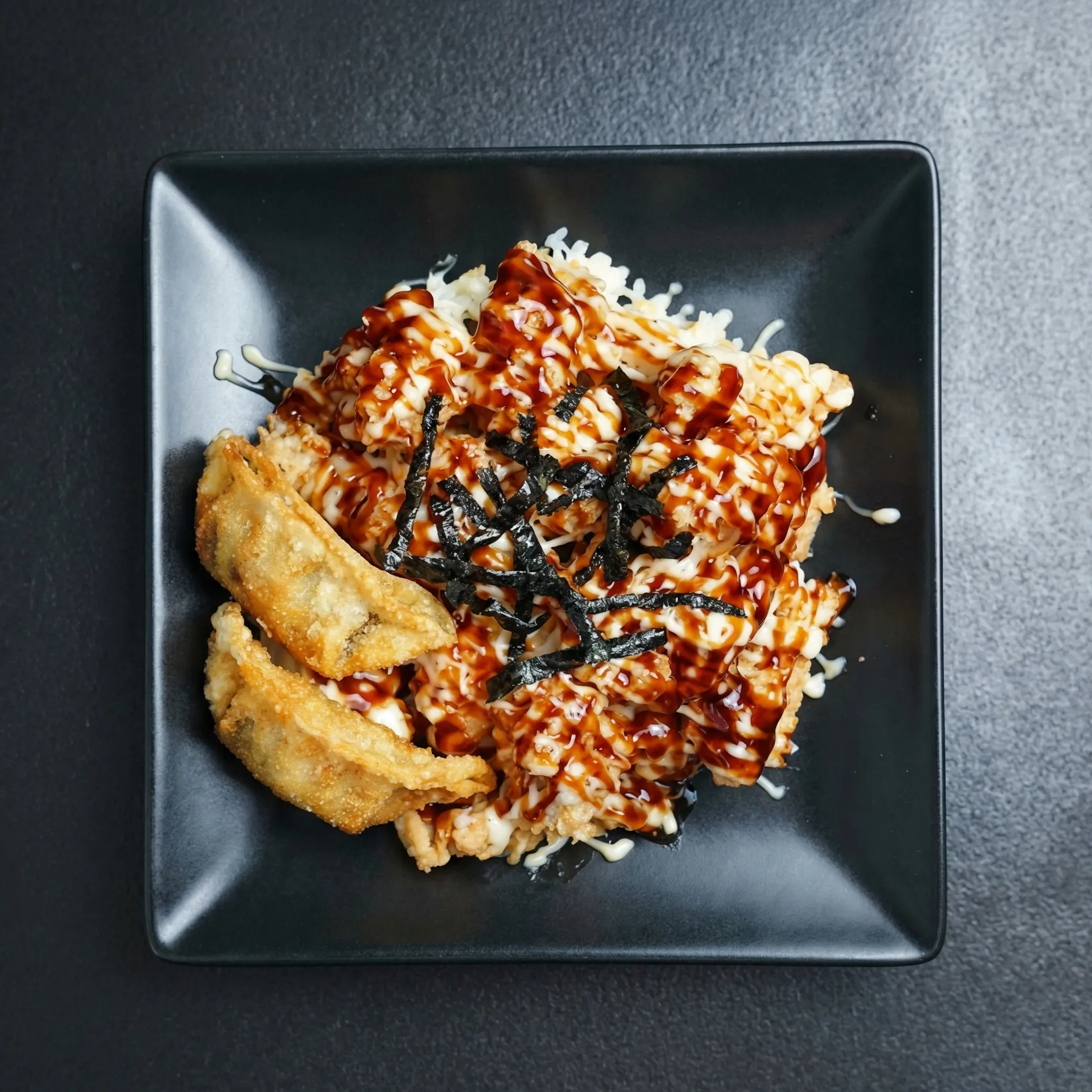 Kkanpun Chicken - Sweet-and-spicy Korean-Chinese style chicken at Chicken Avenue